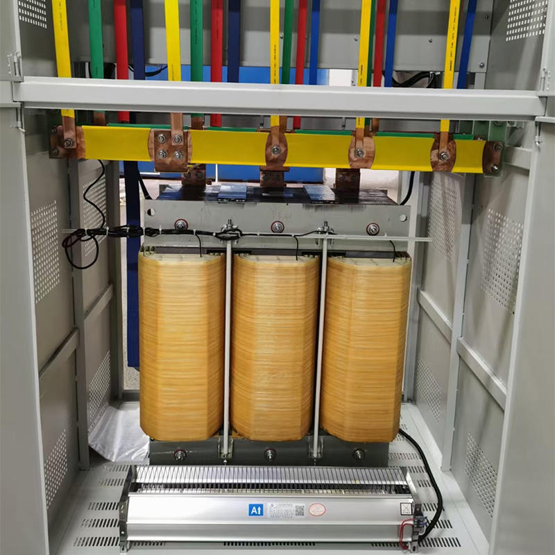 250KVA Medený drôt 3300V až 480V 3Ph Vákuový ponorný transformátor farby